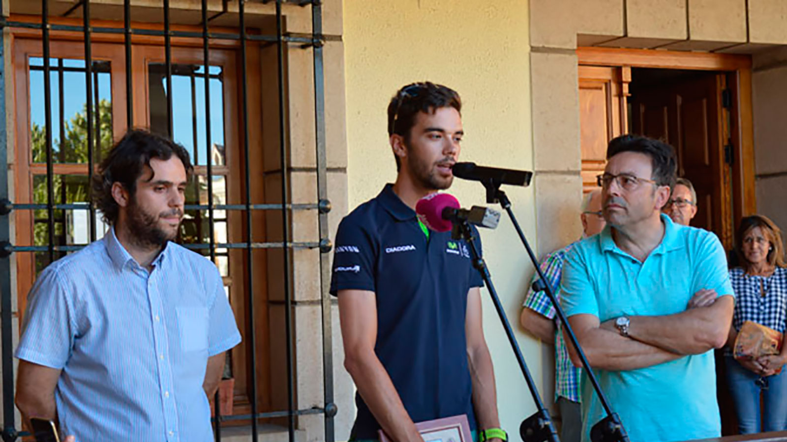 Jesús Herrada fue recibido en el Ayuntamiento tras proclamarse campeón de España de Ciclismo