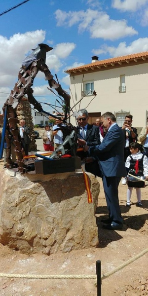 Inauguración monumento al Agricultor donada por Domingo Bascuñana