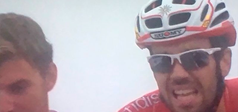 Etapón de Jesús Herrada que se queda sin premio en la parte final de la decimoséptima etapa de la Vuelta