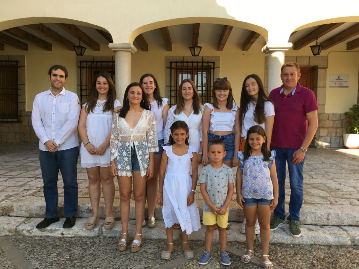 Reina y corte de honor Mota 2019