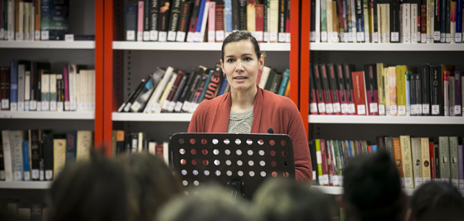 La biblioteca de Mota presenta la Guía de lectura IguaLEES