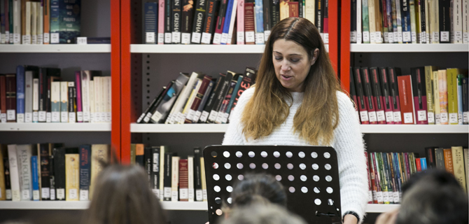 La biblioteca de Mota presenta la Guía de lectura IguaLEES