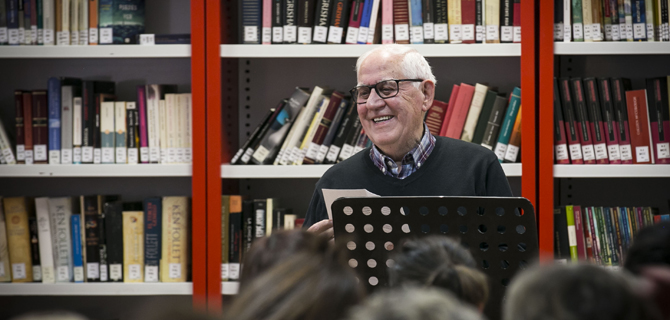 La biblioteca de Mota presenta la Guía de lectura IguaLEES