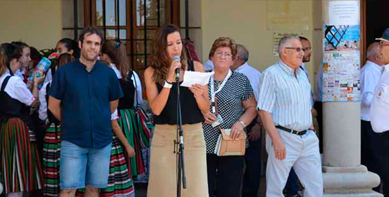 El XII Encuentro de Encajeras de Bolillos convoca a más de de 250 personas en Mota