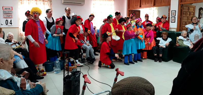 El carnaval invade los centros de mayores de Mota del Cuervo