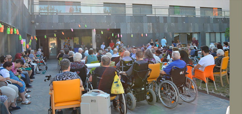 La residencia de mayores Los Molinos celebra el Día del Abuelo
