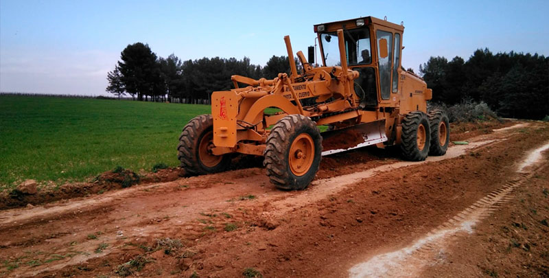 Comienza el arreglo de caminos en Mota del Cuervo