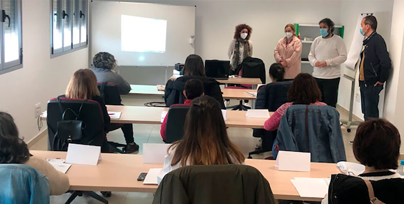 Arranca en Mota el curso de atención sociosanitaria a personas dependientes