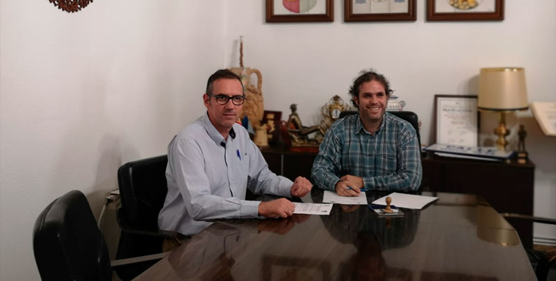 Ayuntamiento de Mota y Unecaman suscriben un nuevo convenio de colaboración