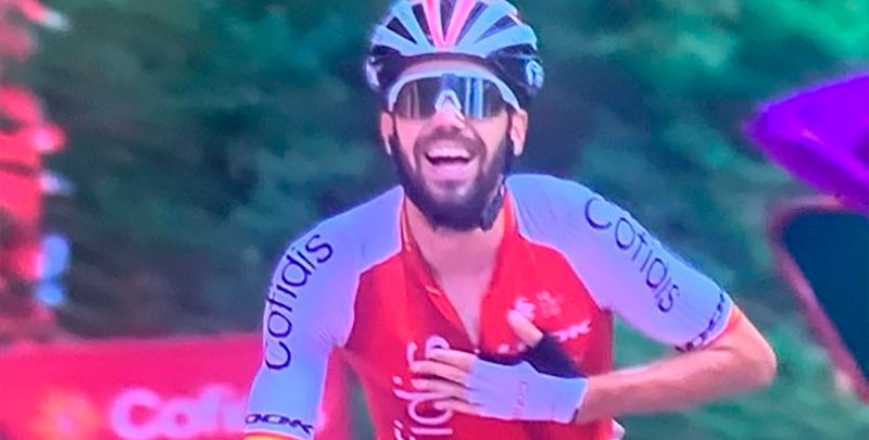 Jesús Herrada vuelve a brillar para llevarse la primera etapa de un español en la Vuelta