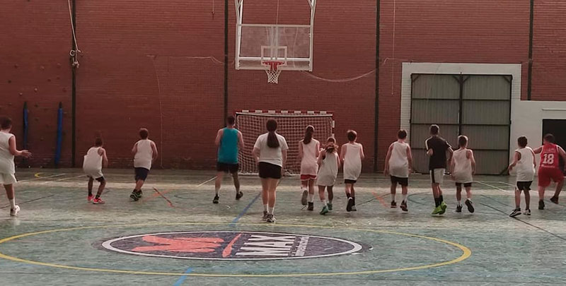 Arranca un nuevo curso deportivo en Mota del Cuervo con la participación de más de 1200 personas