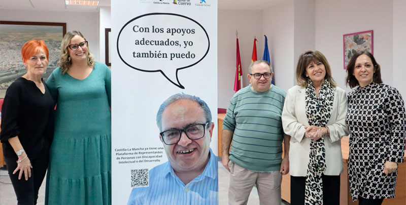 Plena inclusión presenta en Mota del Cuervo la campaña “Ya es hora de salir del armario de la exclusión”, creada y liderada por personas con discapacidad intelectual